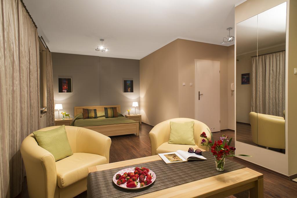 Apartamenty Tww Ochota Varsóvia Exterior foto