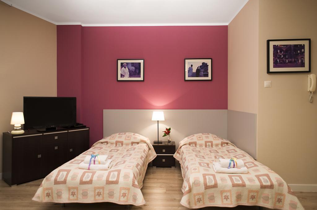 Apartamenty Tww Ochota Varsóvia Quarto foto