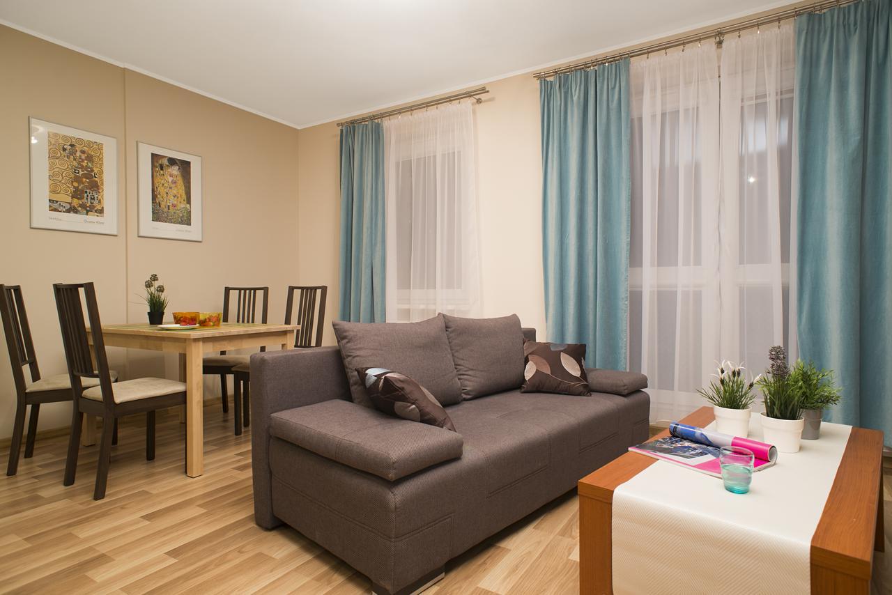 Apartamenty Tww Ochota Varsóvia Exterior foto